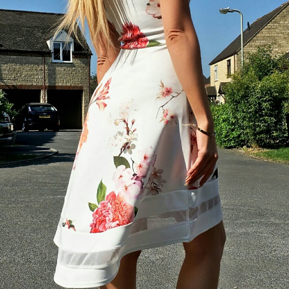 HP LAST 1!Bardot  floral summer dress - Picture 4 of 6